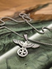 Halskette - Reichsadler mit EK - silberne Optik -35 -