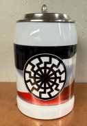 Bierkrug mit Zinndeckel - SWR - Schwarze Sonne