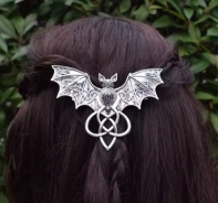 Haarspange - keltische Fledermaus