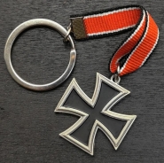 Schlüsselanhänger - Eisernes Kreuz AEP Band Rot